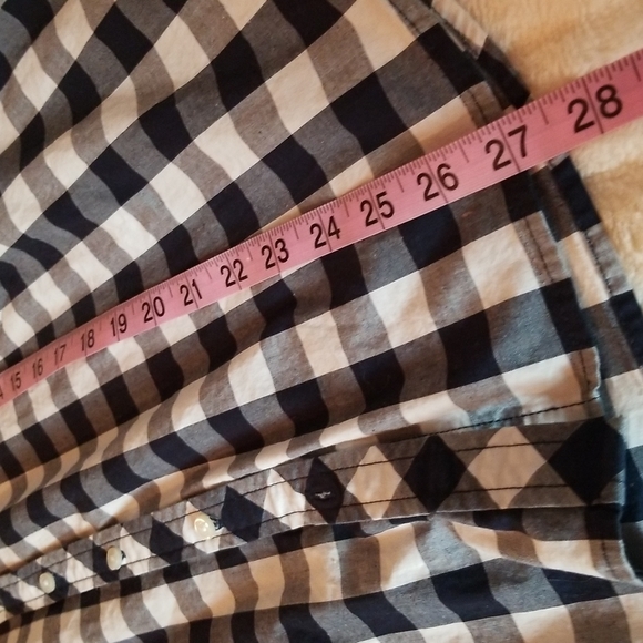 Laura Scott | Buffalo Plaid Button Up Shirt - Picture 7 of 9